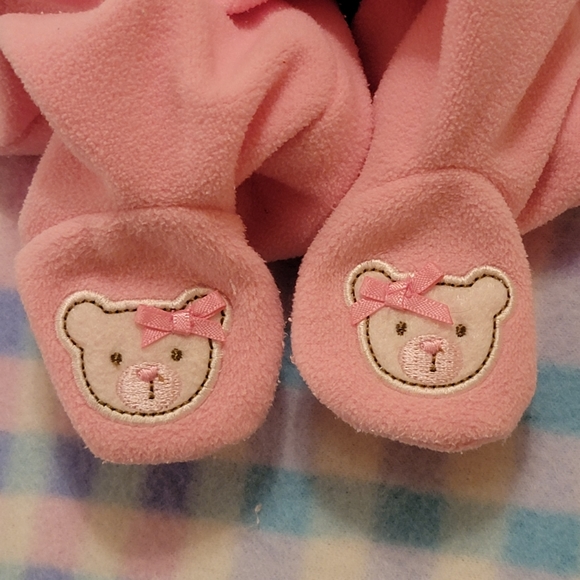 BABY WORKS ♡ Pink 'n White Baby Girl Teddy Bear 2pc Vest|Footie Pant Outfit 0-3M - Picture 12 of 16